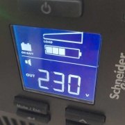 Bộ lưu điện APC Easy UPS True Online SRV1KI-E SRV 1000VA 900W 230V