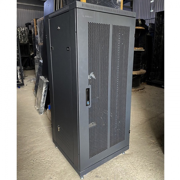 Tủ rack 27U UNR 27UD2CL 2 cửa lưới