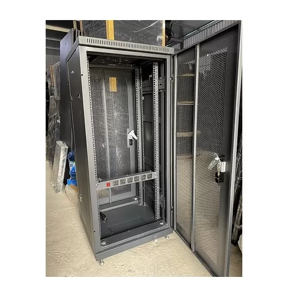 Tủ rack 27U UNR 27UD2CL 2 cửa lưới