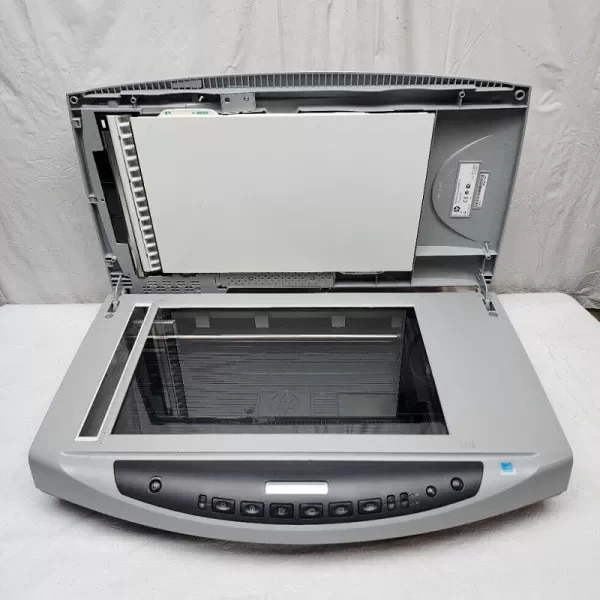 Máy scan HP Scanjet 8270 Document Flatbed Scanner (L1975A)