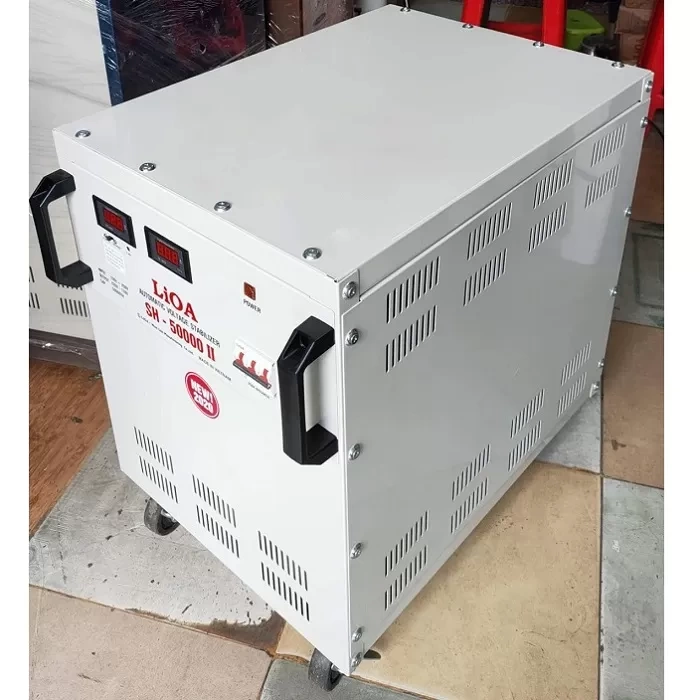 Ổn áp LIOA SH-50000II 50KVA dòng 1 pha nhìn từ mặt nghiêng